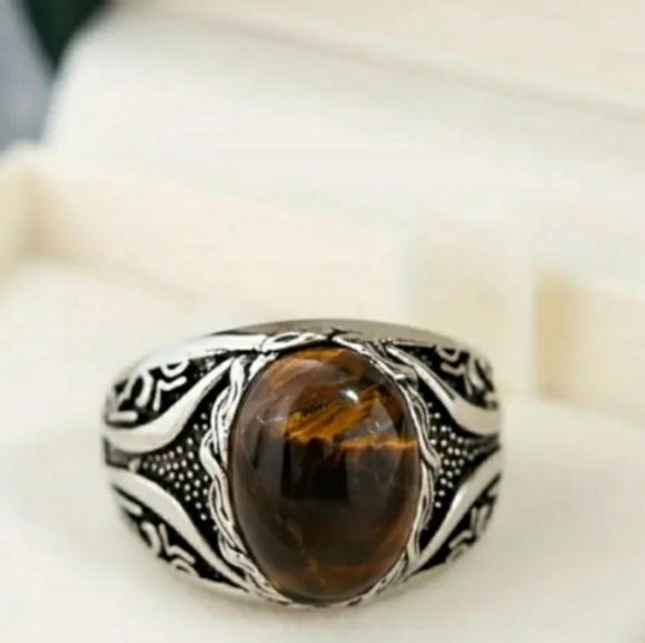 🇺🇲Beautiful Silver and Tigers Eye Ring,  sz 6, NWT - Picture 2 of 2
